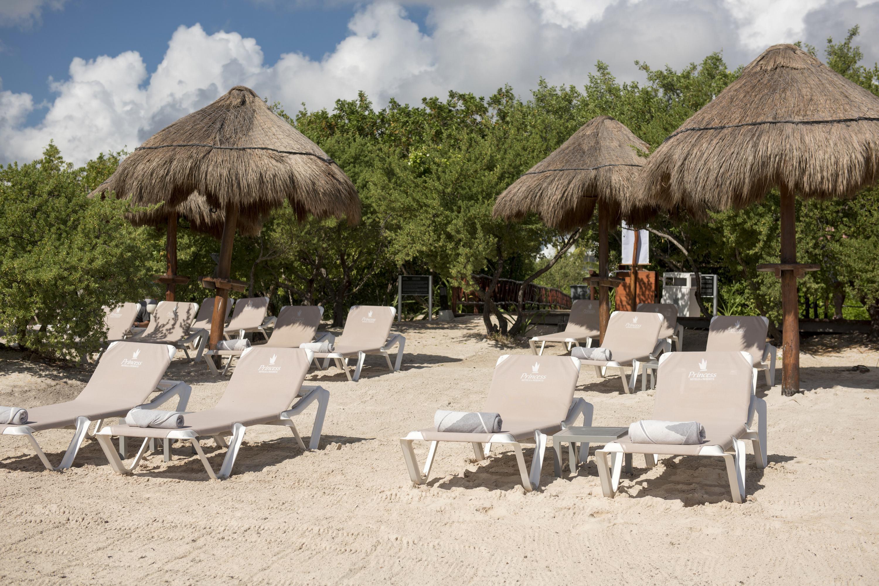 Platinum Yucatan Princess Adults Only 普拉亚卡门 外观 照片 Beach at the Grand Palladium Hotel