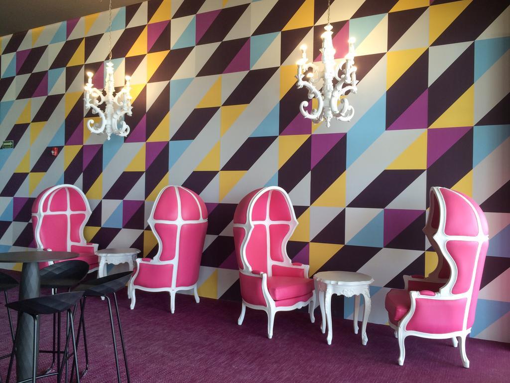 Platinum Yucatan Princess Adults Only 普拉亚卡门 外观 照片 Interior of the W Hotel in San Francisco